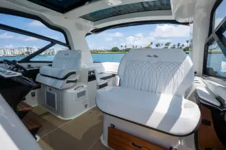Thumbnail von Sea Ray 370 Sundancer Außenborder