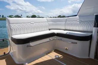 Thumbnail von Sea Ray 370 Sundancer Außenborder