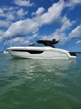 Thumbnail von Cruisers Yachts 38 GLS