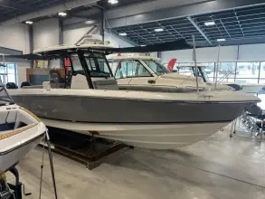 Thumbnail von Boston Whaler 330 Outrage