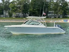 Thumbnail von Boston Whaler 240 Vantage