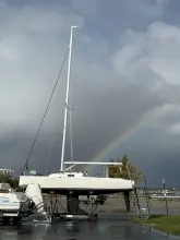 J Boats J9