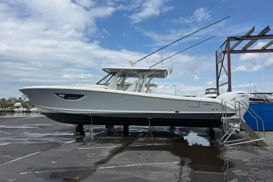 Pursuit S 428
