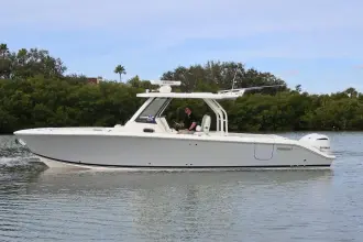 Thumbnail von Pursuit S 328 Sport