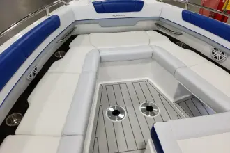 Thumbnail von Formel 330 Bowrider
