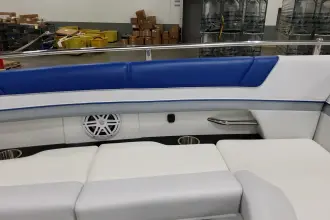 Thumbnail von Formel 330 Bowrider
