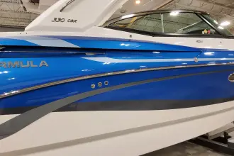Thumbnail von Formel 330 Bowrider
