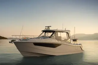 Thumbnail von Boston Whaler 405 Conquest