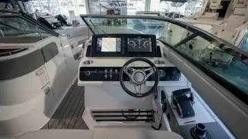Thumbnail von Sea Ray SLX 310 Außenborder