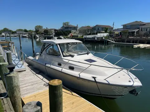 Pursuit 325 OS OFFSHORE