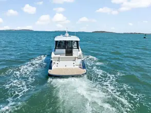 Thumbnail von MJM Yachts 42