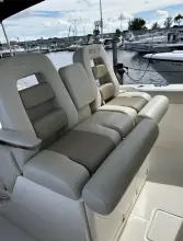 Thumbnail von Boston Whaler 330 Outrage