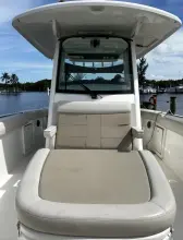 Thumbnail von Boston Whaler 330 Outrage