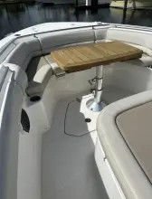 Thumbnail von Boston Whaler 330 Outrage