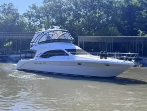 Sea Ray 52 Sedan Bridge