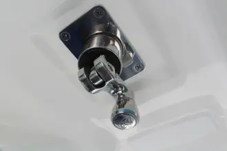 Thumbnail von Boston Whaler 330 Outrage