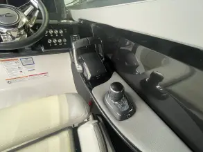 Thumbnail von Sea Ray SLX 280 Außenborder