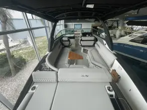 Thumbnail von Sea Ray SLX 280 Außenborder