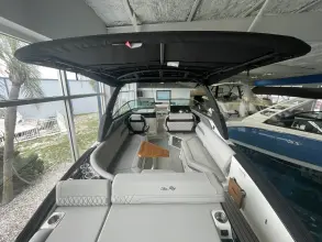 Thumbnail von Sea Ray SLX 280 Außenborder