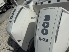 Thumbnail von Boston Whaler 280 Outrage