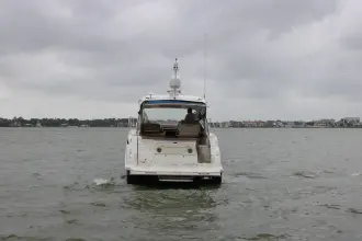 Thumbnail von Sea Ray SLX 350