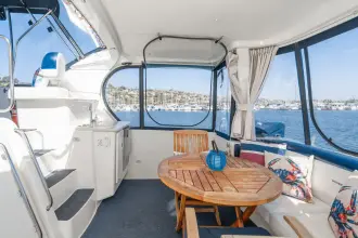 Thumbnail von Silverton 39 Motor Yacht