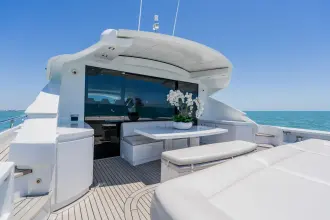 Thumbnail von Pershing 80 HAWK