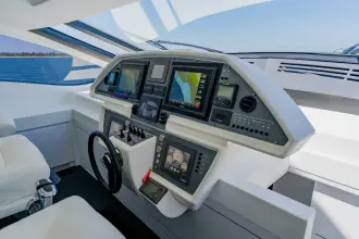 Thumbnail von Pershing 80 HAWK