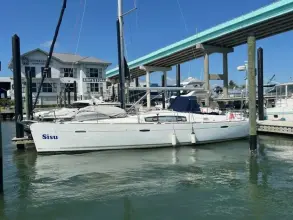 Beneteau Oceanis 43 Sisu