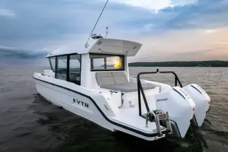 Thumbnail von Cruisers Yachts 38 VTR EC