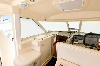 Thumbnail von Sea Ray 390 Motor Yacht