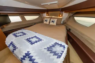 Thumbnail von Sea Ray 400 Sundancer Sea Ray Sundancer 400 2016