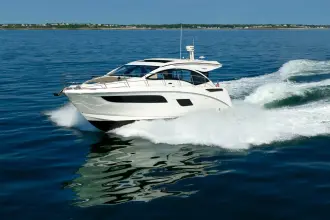 Thumbnail von Sea Ray 400 Sundancer Sea Ray Sundancer 400 2016