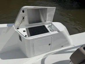 Thumbnail von Cruisers Yachts 38 VTR