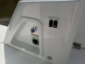 Thumbnail von Cruisers Yachts 38 VTR