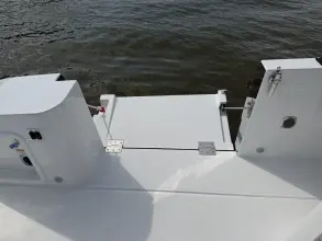Thumbnail von Cruisers Yachts 38 VTR