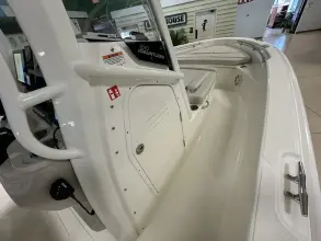 Thumbnail von Boston Whaler 220 Dauntless