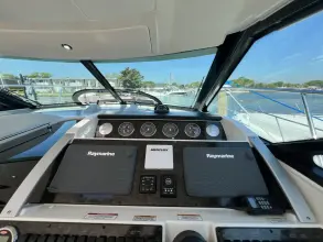 Thumbnail von Sea Ray 410 Sundancer