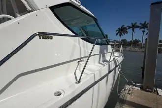 Thumbnail von Tiara Yachts 3900 Sovran Ritz Carlton Too