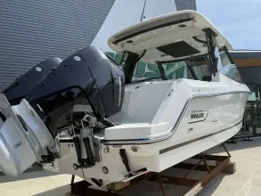 Thumbnail von Boston Whaler 330 Vantage