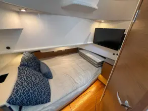 Thumbnail von Tiara Yachts 38 LS