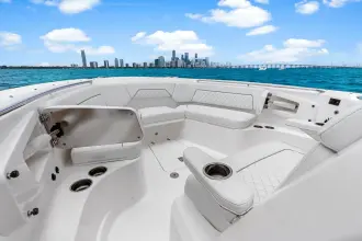 Thumbnail von Pursuit S 328 Sport