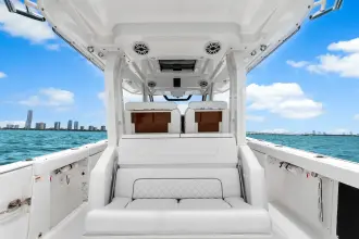 Thumbnail von Pursuit S 328 Sport