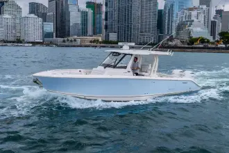 Thumbnail von Pursuit S 328 Sport