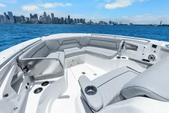 Thumbnail von Pursuit S 328 Sport