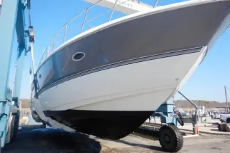 Thumbnail von Cruisers Yachts 560 Express
