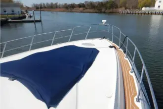 Thumbnail von Cruisers Yachts 560 Express