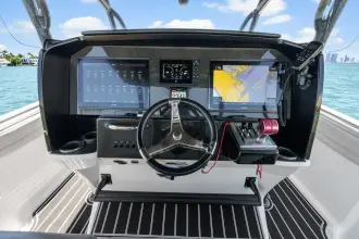 Thumbnail von Nor Tech 390 Sport Center Console