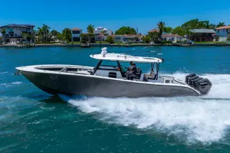Thumbnail von Yellowfin 42 Offshore