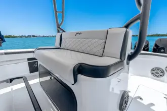 Thumbnail von Yellowfin 42 Offshore